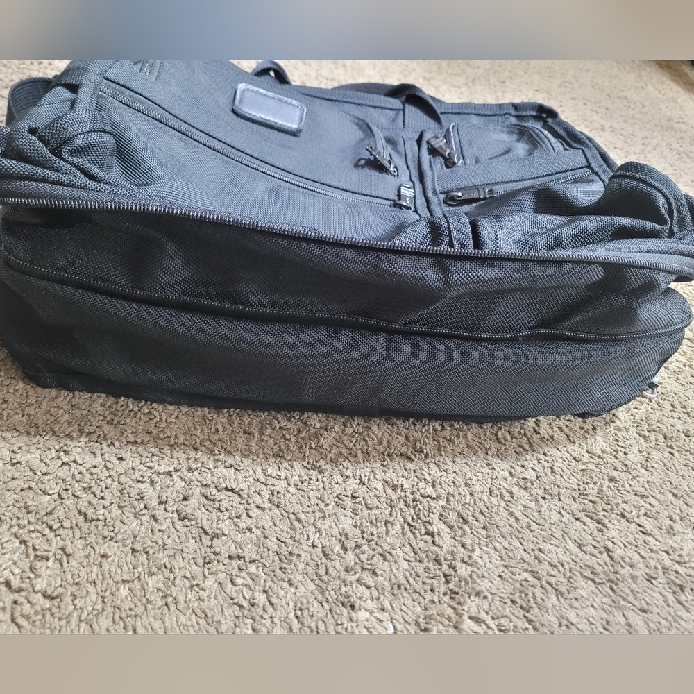 TUMI ALPHA BALLISTIC BAG EXPANDABLE ORGANIZER LAPTOP BRIEF MESSENGER WITH STRAP - Picture 12 of 16
